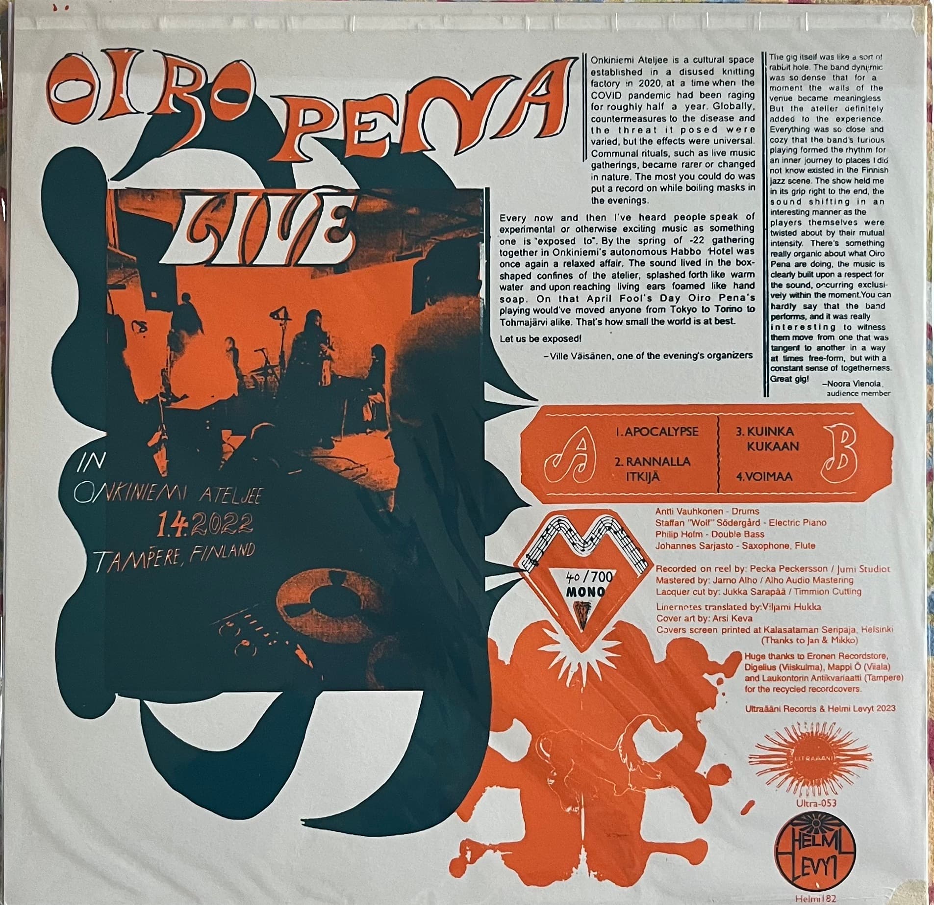 Album cover for 'Oiro Pena Live' featuring silhouettes and text on a white background